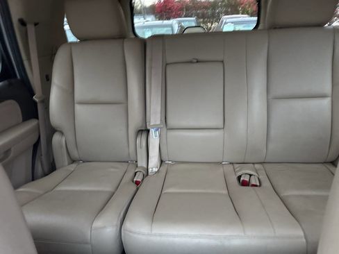 Used 2011 GMC Yukon Denali image 20