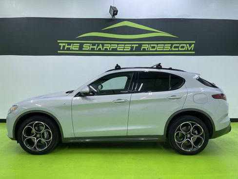 Used 2022 Alfa Romeo Stelvio Ti image 6