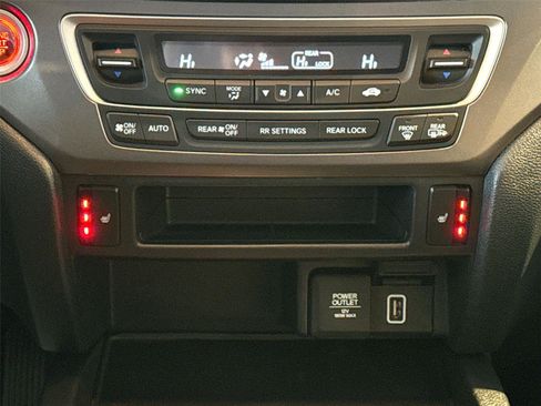 Used 2021 Honda Pilot EX-L image 17