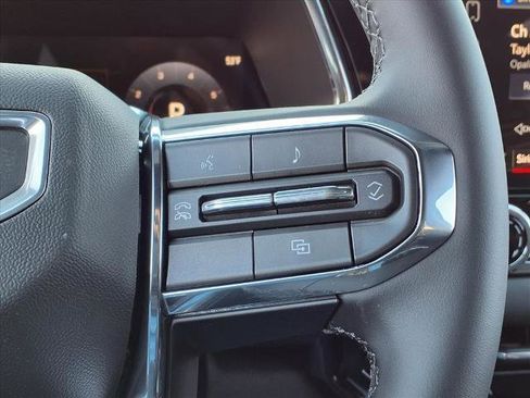 New 2026 GMC Canyon Elevation image 12