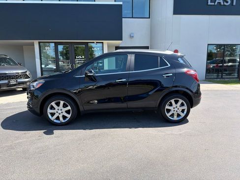 Used 2018 Buick Encore Premium w/ Experience Buick Package AWD/4WD image 2