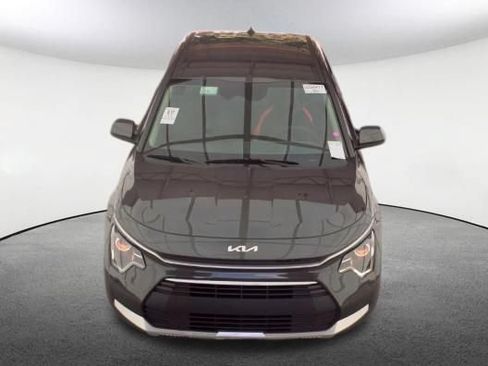Used 2026 Kia Niro LX FWD image 2