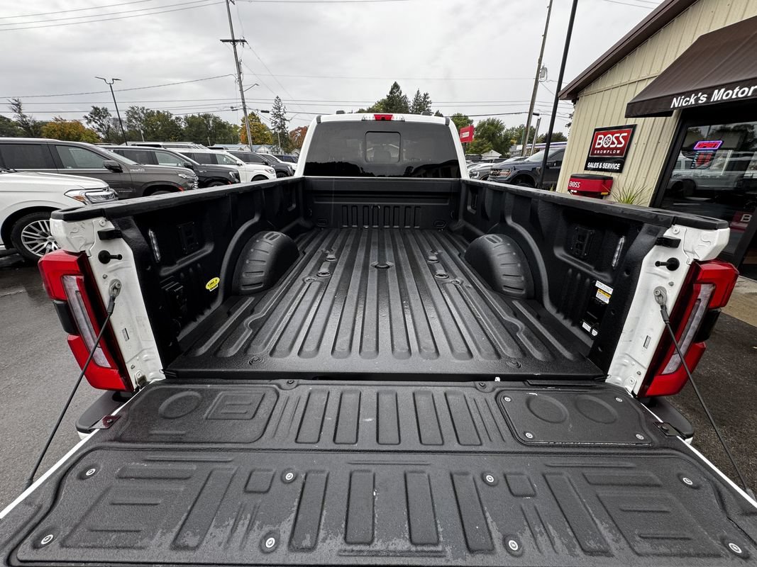 Used 2024 Ford F450 Platinum w/ Camper Package AWD/4WD image 48