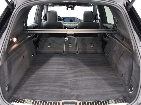 Certified 2025 Mercedes-Benz GLE 450e 4MATIC w/ Driver Assistance Package image 23
