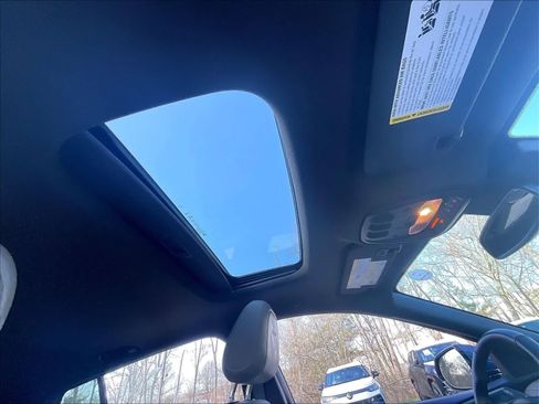 Used 2024 Buick Envista Avenir image 22