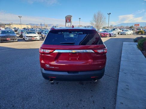 Used 2018 Chevrolet Traverse LT image 4