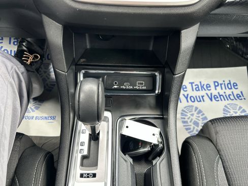Used 2023 Subaru Ascent Premium w/ Convenience Package AWD/4WD image 19
