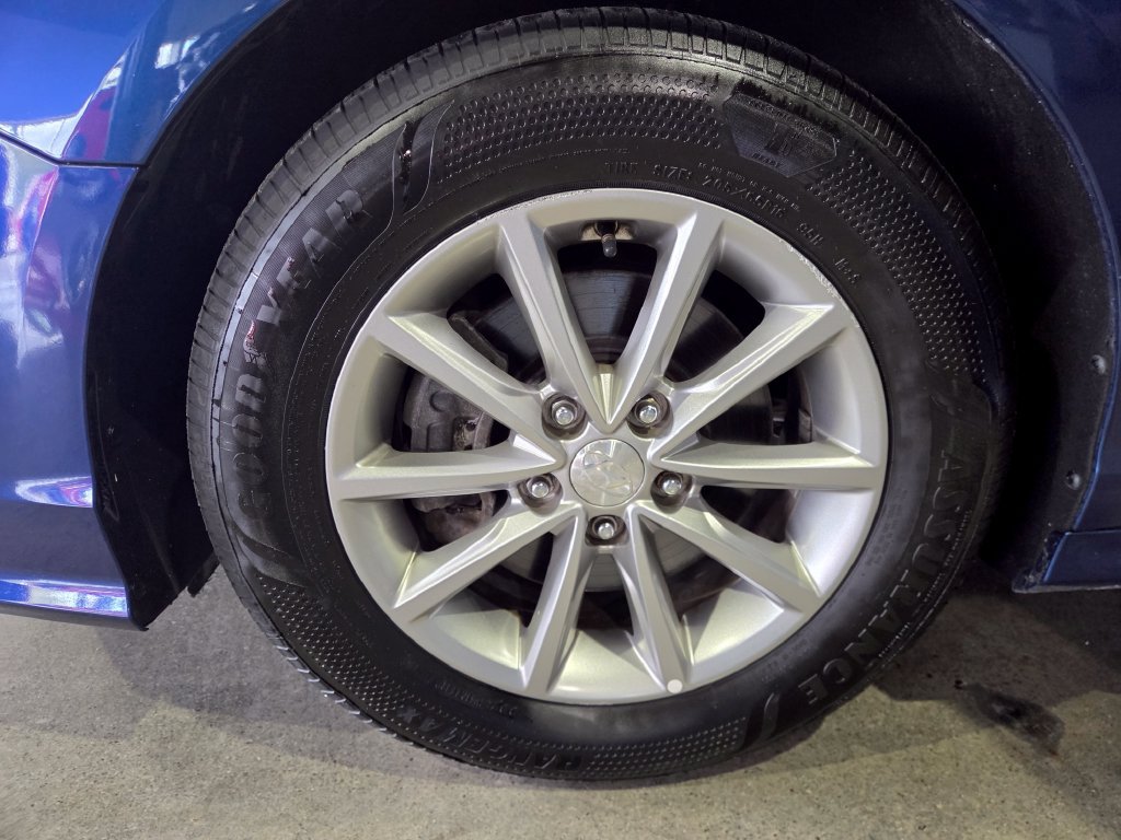Used 2018 Hyundai Sonata SE FWD image 23