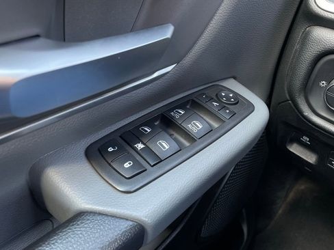 Used 2022 RAM 1500 Big Horn image 13
