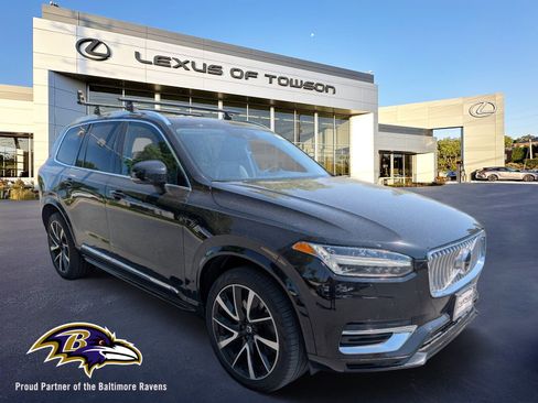 Used 2021 Volvo XC90 T8 Inscription Expression w/ Climate Package AWD/4WD image 1