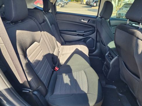 Used 2022 Ford Edge SE AWD/4WD image 13