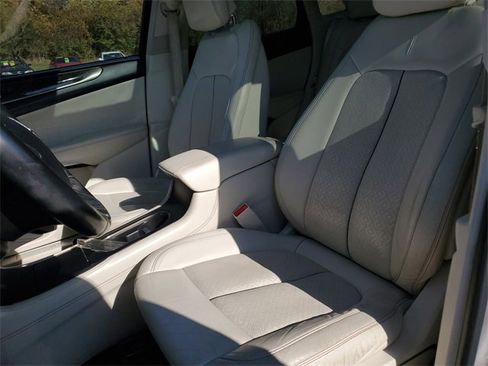 Used 2016 Lincoln MKC Black Label image 27