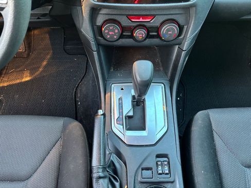 Used 2022 Subaru Impreza Premium image 9