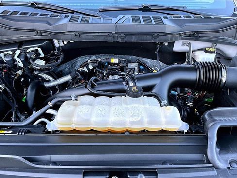 Certified 2023 Ford F150 XLT w/ Equipment Group 302A High image 10