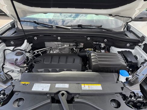New 2026 Volkswagen Atlas Peak Edition AWD/4WD image 16