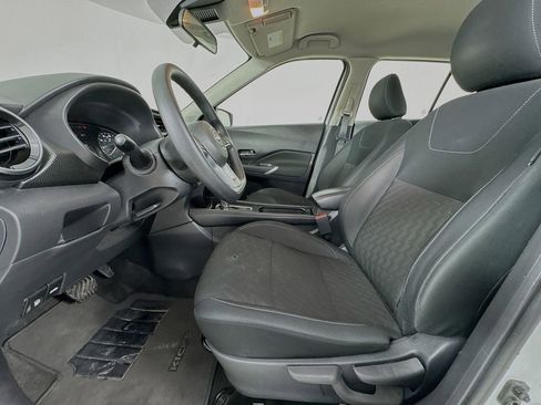 Used 2023 Nissan Kicks SV FWD image 24