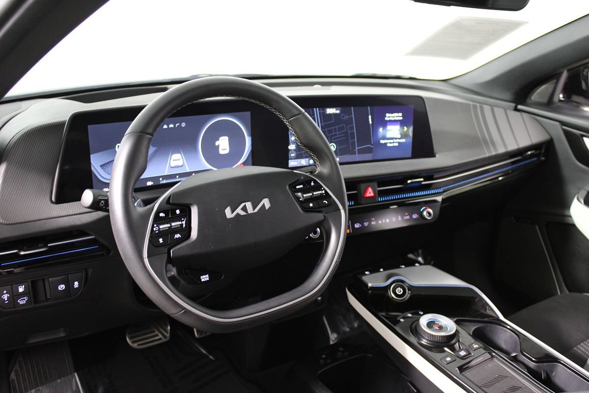 Used 2023 Kia EV6 GT-Line w/ GT-Line Suede Seat Package RWD image 27