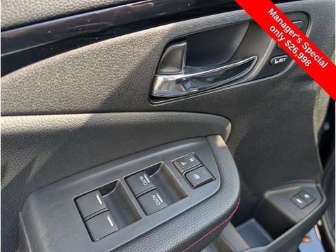 Used 2022 Honda Pilot Black Edition image 15
