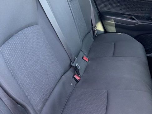 Used 2018 Toyota C-HR XLE image 19