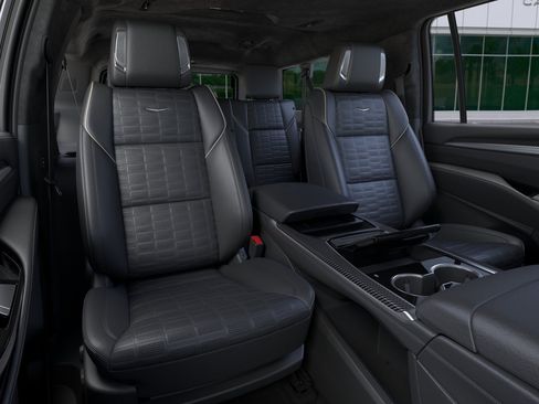 New 2026 Cadillac Escalade ESV V AWD/4WD image 17