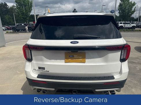 Used 2025 Ford Explorer Platinum w/ Ultimate Package RWD image 5