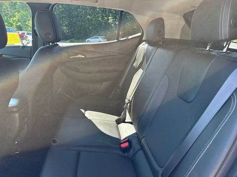 Used 2024 Buick Encore GX Sport Touring AWD/4WD image 17