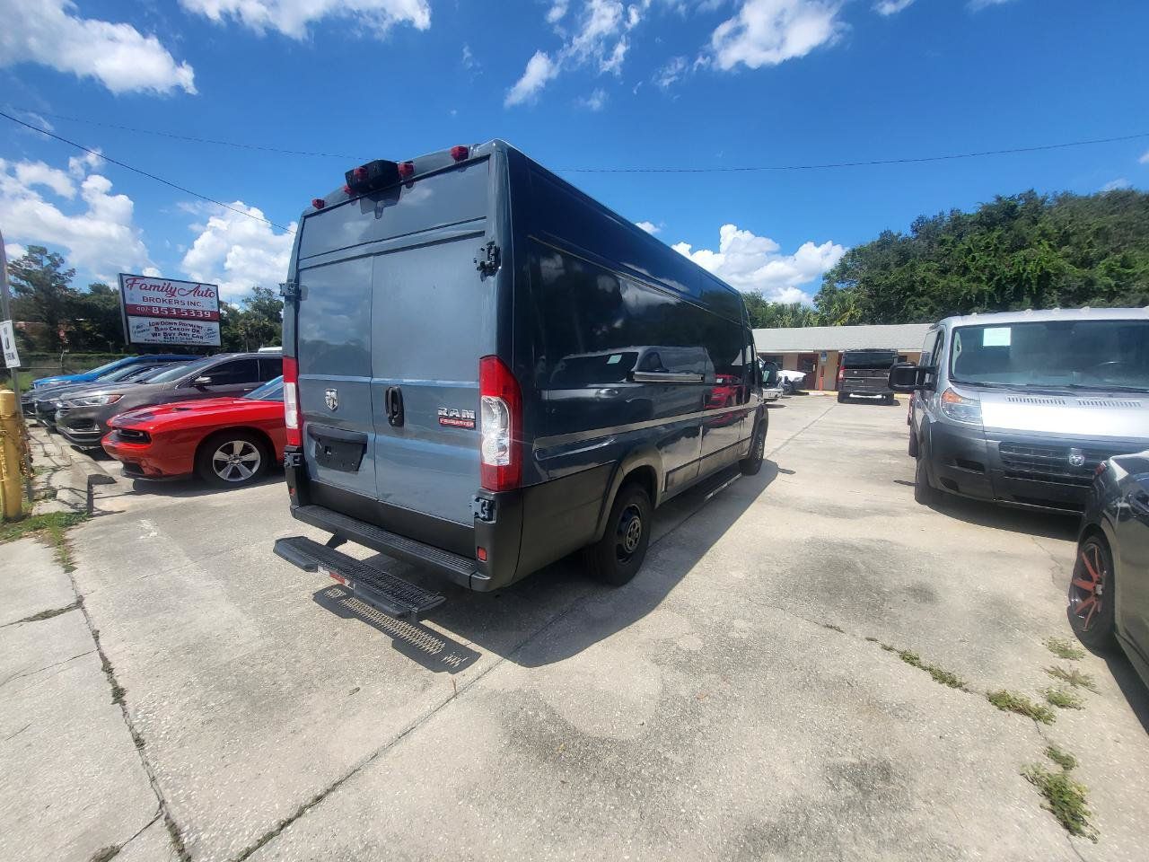 Used 2019 RAM ProMaster 3500 FWD image 10