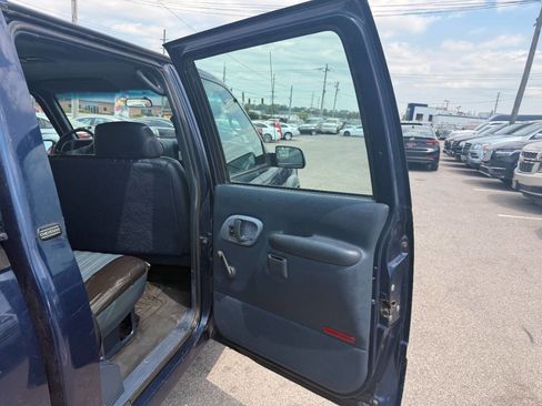 Used 1998 Chevrolet Silverado 3500 4x4 Crew Cab w/ Skid Plate Pkg image 32