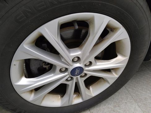 Used 2019 Ford Escape SE AWD/4WD image 31