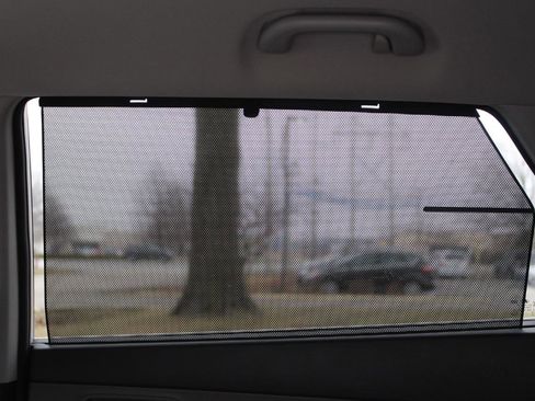 Used 2017 Hyundai Santa Fe SE w/ SE Premium Package 02 image 32