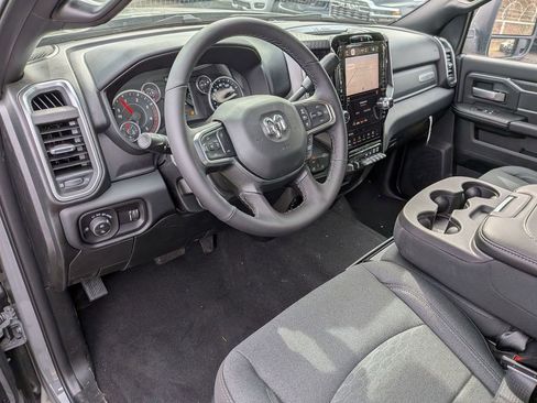 New 2026 RAM 2500 Big Horn AWD/4WD image 13