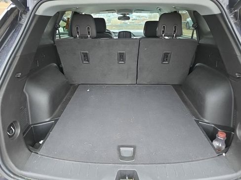 Used 2020 Chevrolet Blazer LT image 9