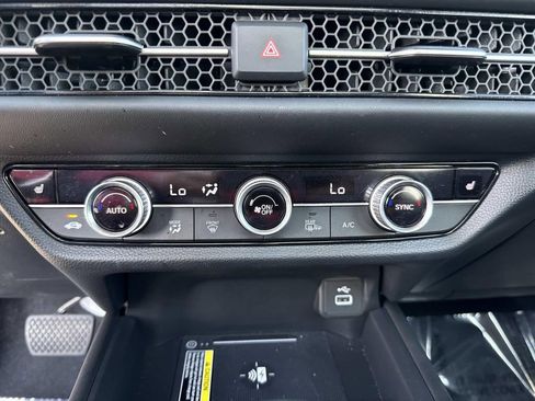 Used 2025 Honda HR-V EX-L image 32