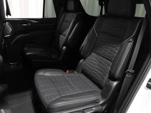 Certified 2023 Cadillac Escalade Premium Luxury Platinum image 22