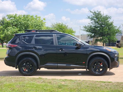 New 2026 Nissan Rogue SV AWD/4WD image 7