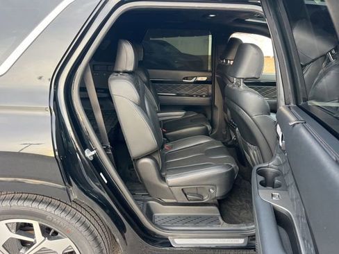 Used 2021 Hyundai Palisade Calligraphy image 40