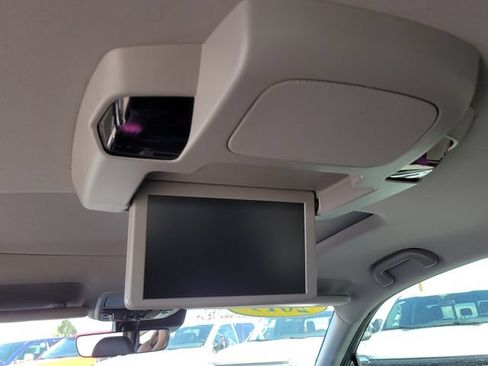 Used 2019 Honda Pilot Elite image 11