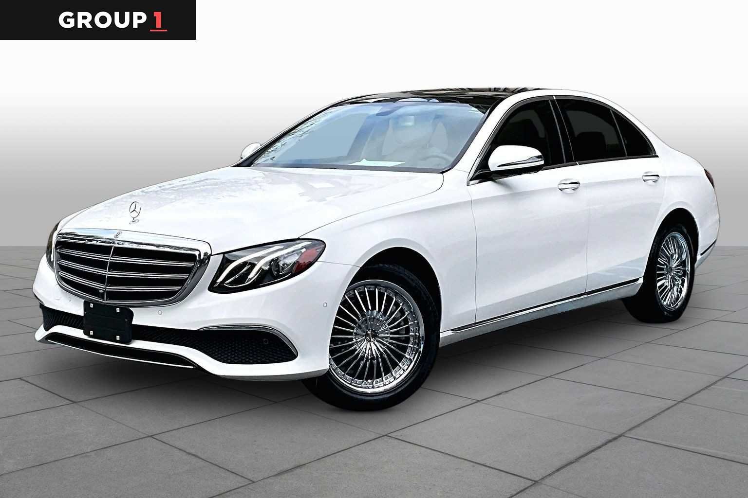 Used 2019 Mercedes-Benz E 300 4MATIC image 1