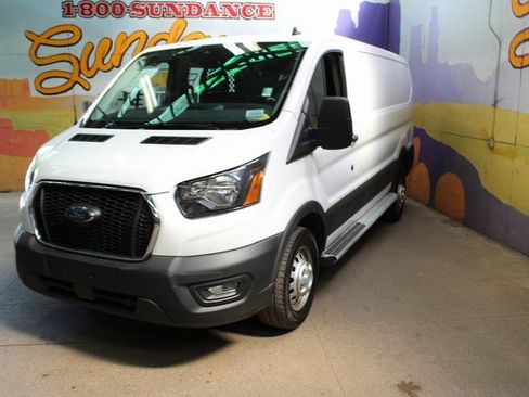 Used 2023 Ford Transit 250 Low Roof AWD w/ Exterior Upgrade Package image 4