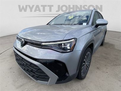 Used 2025 Volkswagen Taos SE