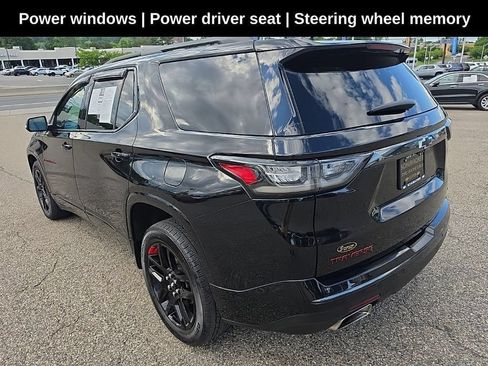 Used 2021 Chevrolet Traverse Premier w/ Redline Edition AWD/4WD image 5