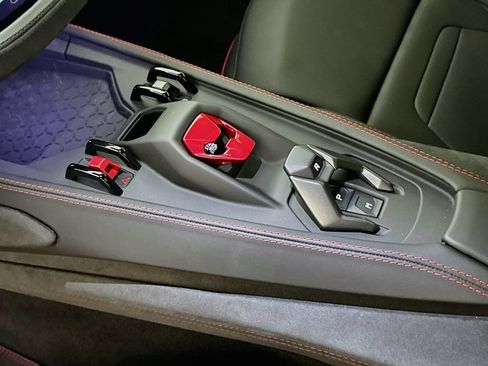 Used 2026 Lamborghini Temerario AWD/4WD image 17