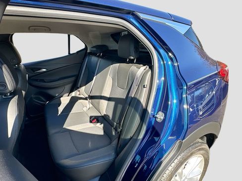 Used 2023 Buick Encore GX Preferred w/ Cold Weather Comfort Package image 23