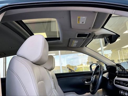Used 2023 Honda HR-V EX-L image 27