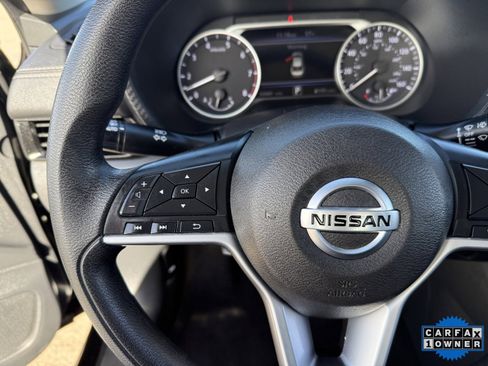 Certified 2023 Nissan Sentra SV image 25