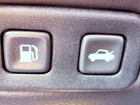 Used 2013 Chevrolet Corvette 427 w/ 1SC Preferred Equipment Group image 39