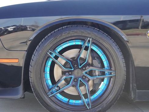 Used 2023 Dodge Challenger R/T Scat Pack w/ Plus Package image 5