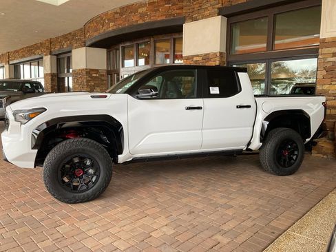 New 2026 Toyota Tacoma TRD Pro AWD/4WD image 6