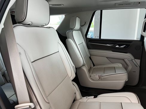 Used 2022 GMC Yukon Denali w/ Max Trailering Package AWD/4WD image 26