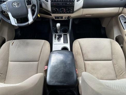 Used 2012 Toyota Tacoma PreRunner image 21